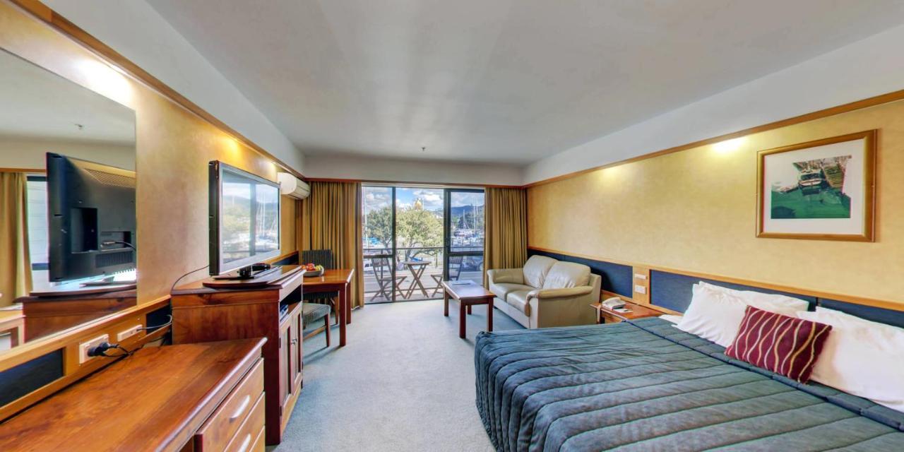Distinction & Conference Centre 4*