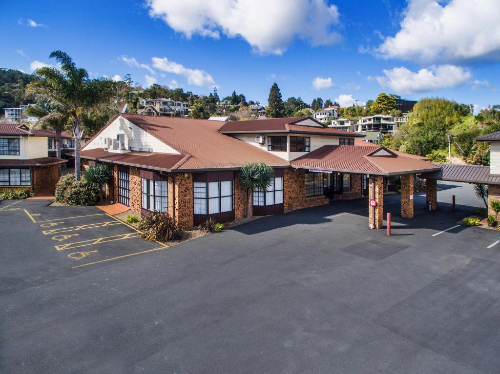 Distinction & Conference Centre