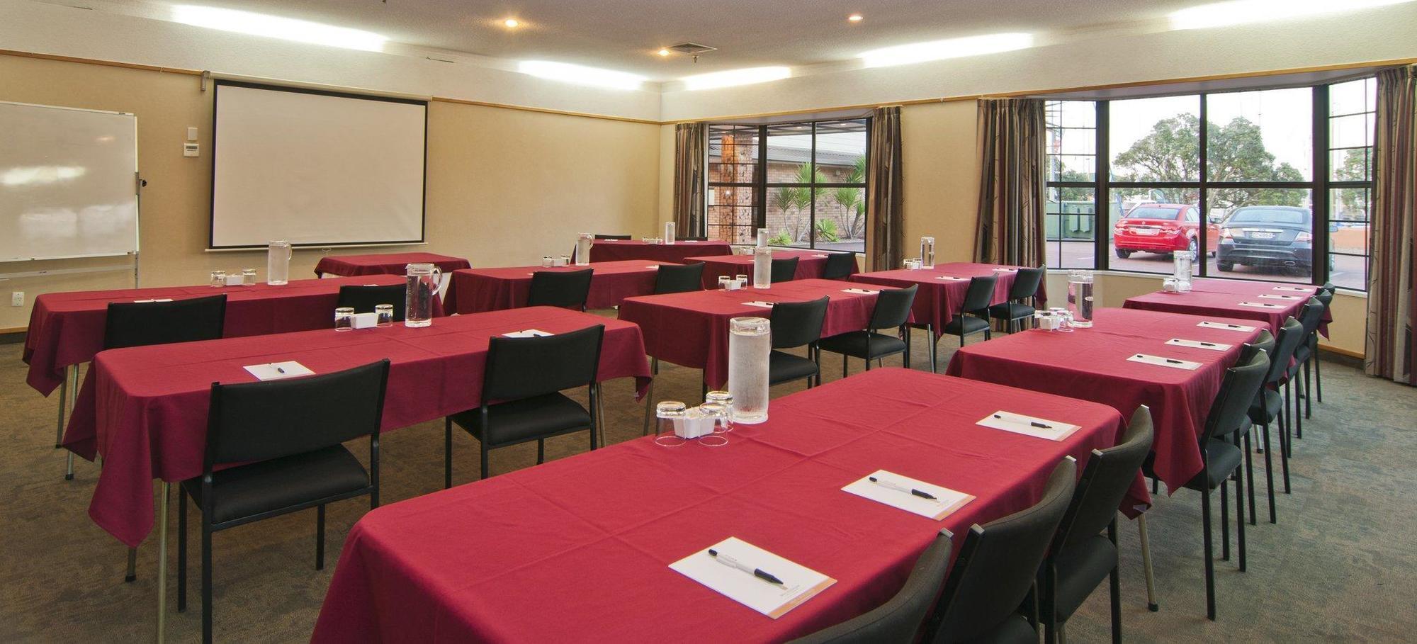 Distinction & Conference Centre 4*