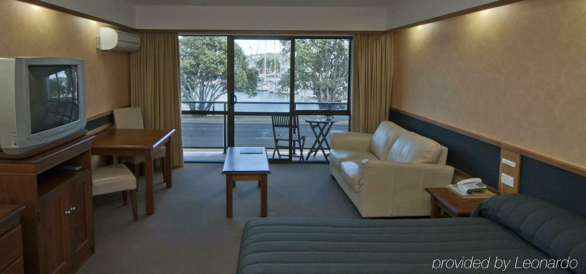 Hotel Distinction & Conference Centre